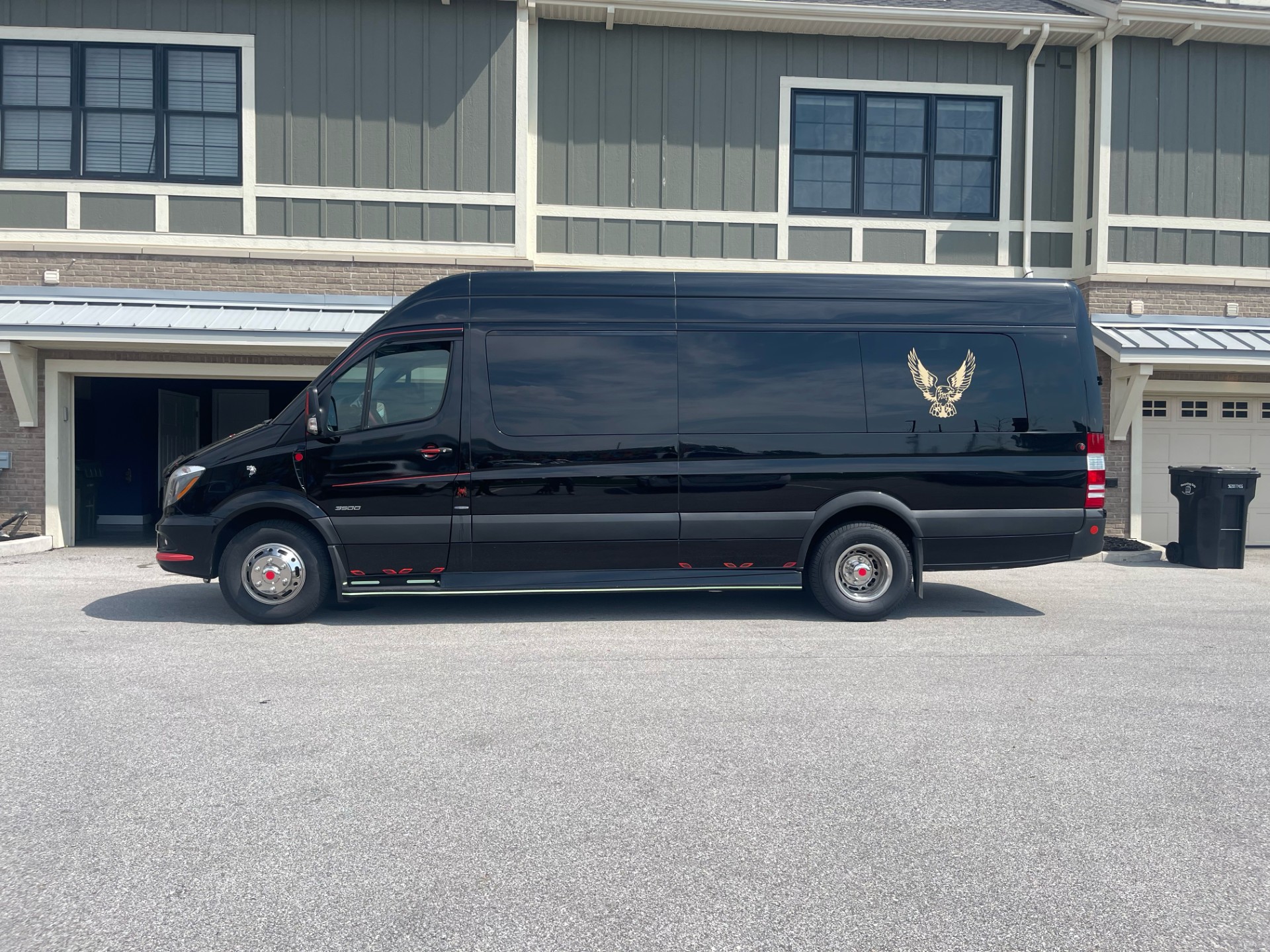 Mercedes Benz Limo Sprinter Eddy Street South Bend Indiana